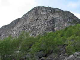 изображение Куйвы на скале